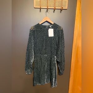 & Other Stories Green Dress